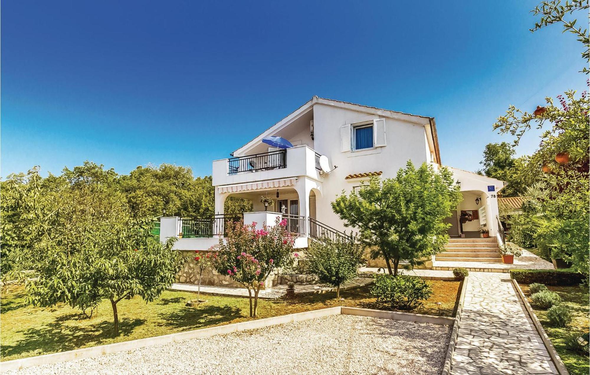 Brzac Lovely Apartment In Krk With Wifi מראה חיצוני תמונה